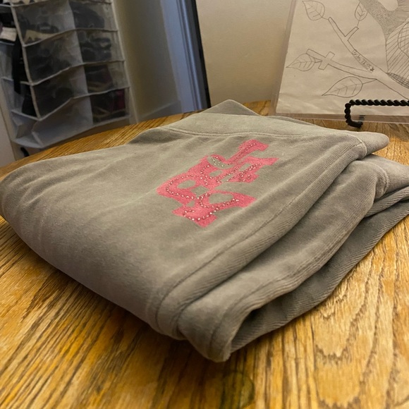 COPY - Sweats - Picture 12 of 12